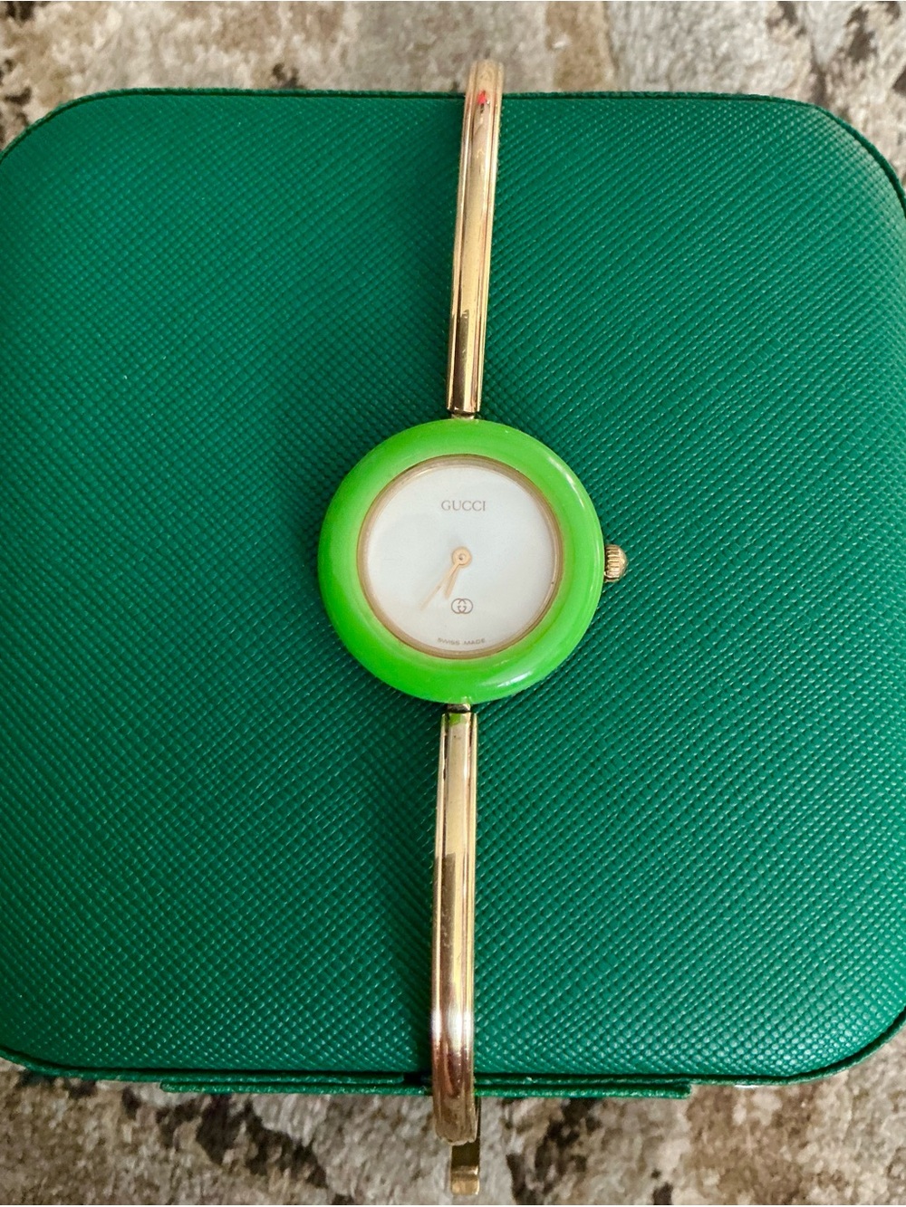 Authentic GUCCI bangle watch with Interchangeable Ringsππβ€οΈπ§‘π€ - Picture 13 of 16